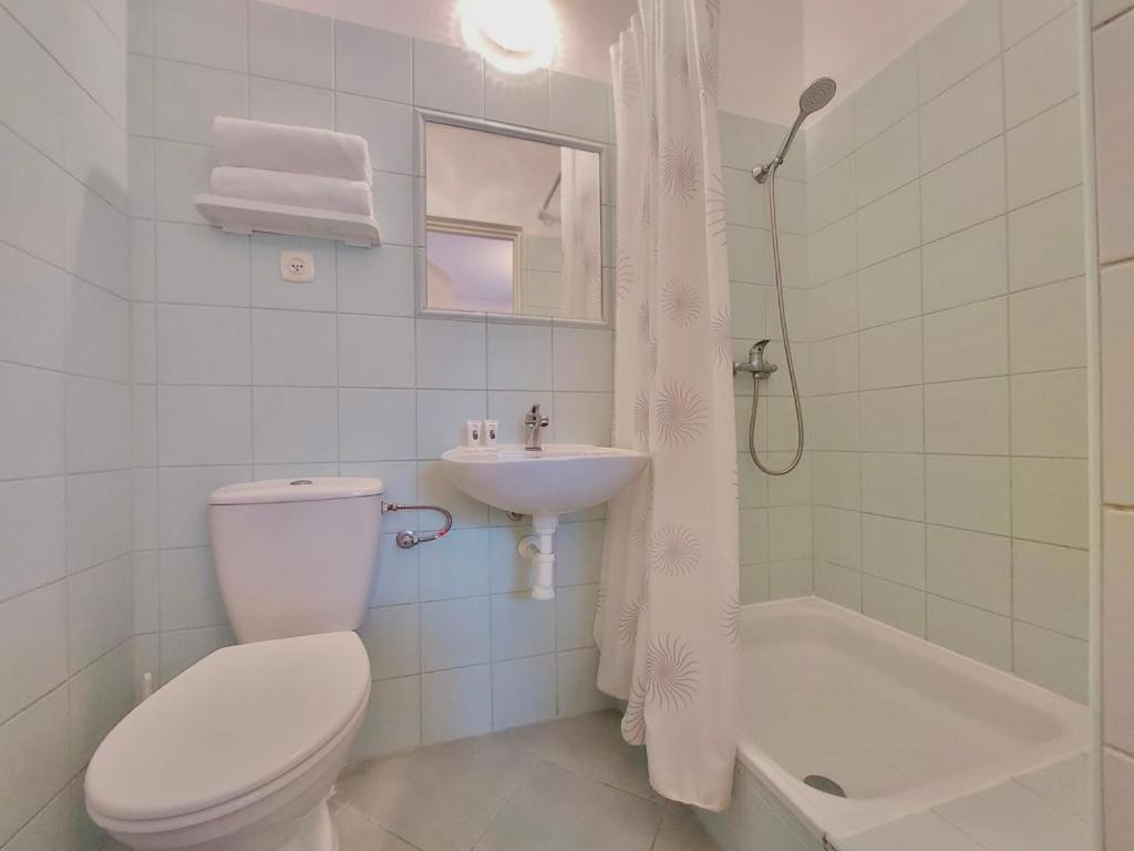 Pod Roza Economy Bed & Breakfast Leba Ngoại thất bức ảnh